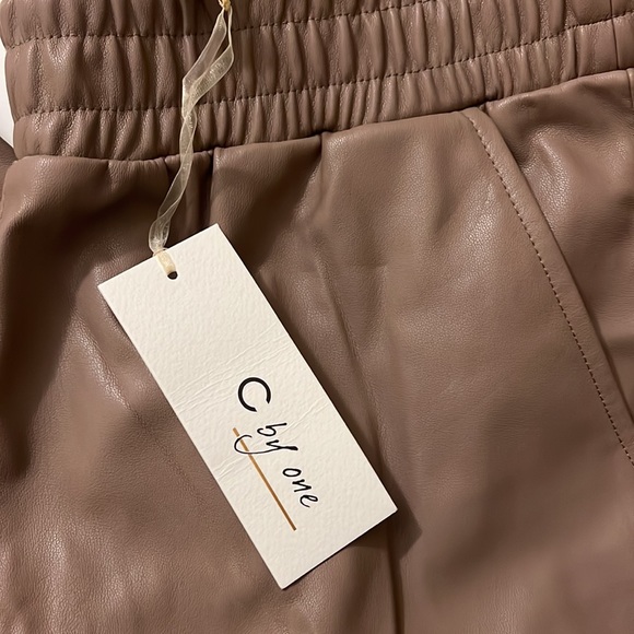 Brown Faux Leather Pants never worn size medium jogger style straight leg - Picture 2 of 2